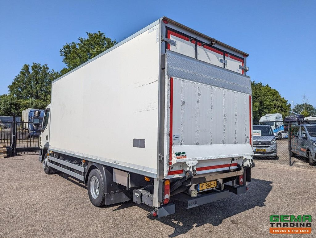 DAF LF 210 FA 4x2 Slaapcab Euro6 - Koelbak 5.5M + Konvekta/Solar-Koeler + Laadklep 1500KG - Zijdeur - 08/2025 APK