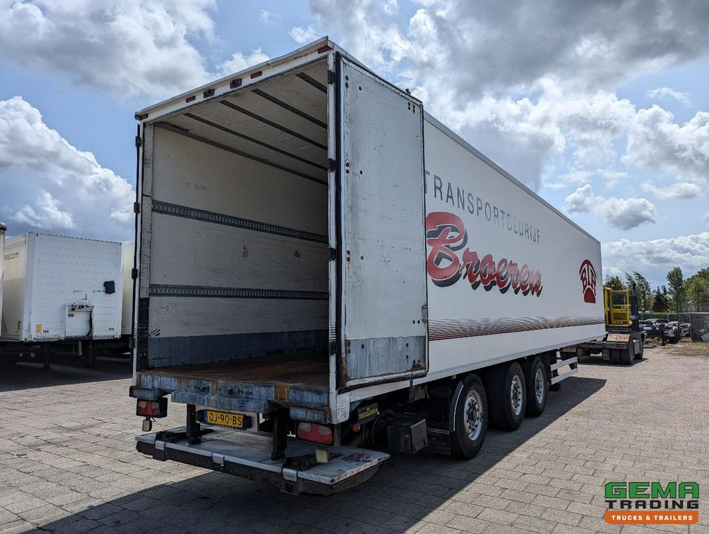 Van Hool 3B2014 3-Axles BPW - Steering Axle - Closed Body - Galvanized - 12/2025 MOT