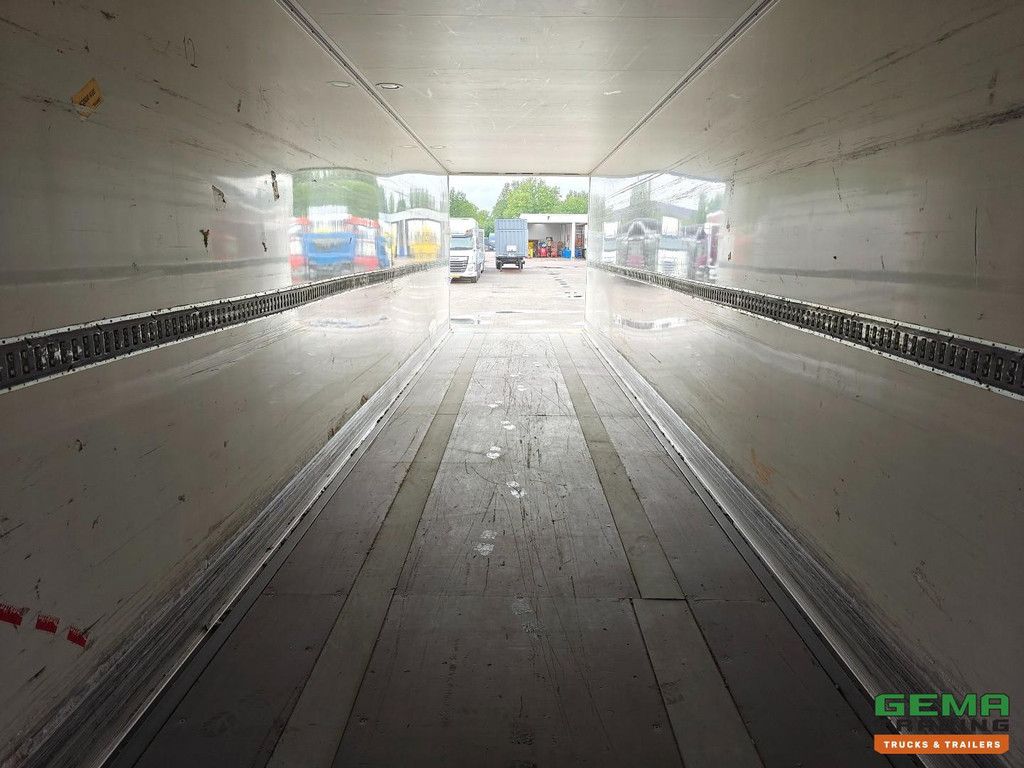 Kögel S24-1 3-Axle SAF - Disc Brakes - Closed Body