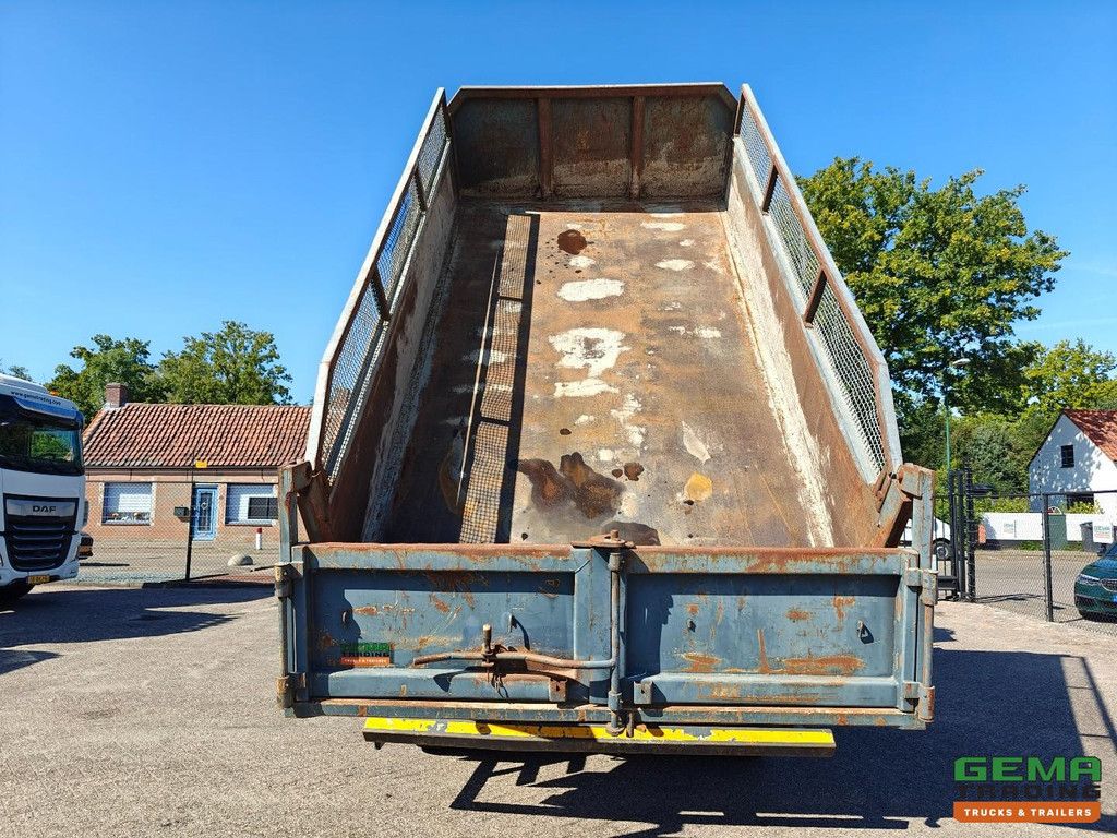 Mercedes-Benz AXOR 1829 AK 4x4 Dagcab Euro5 - Kipper + Terex 105.2 - RadioGrafisch - NaafReductie