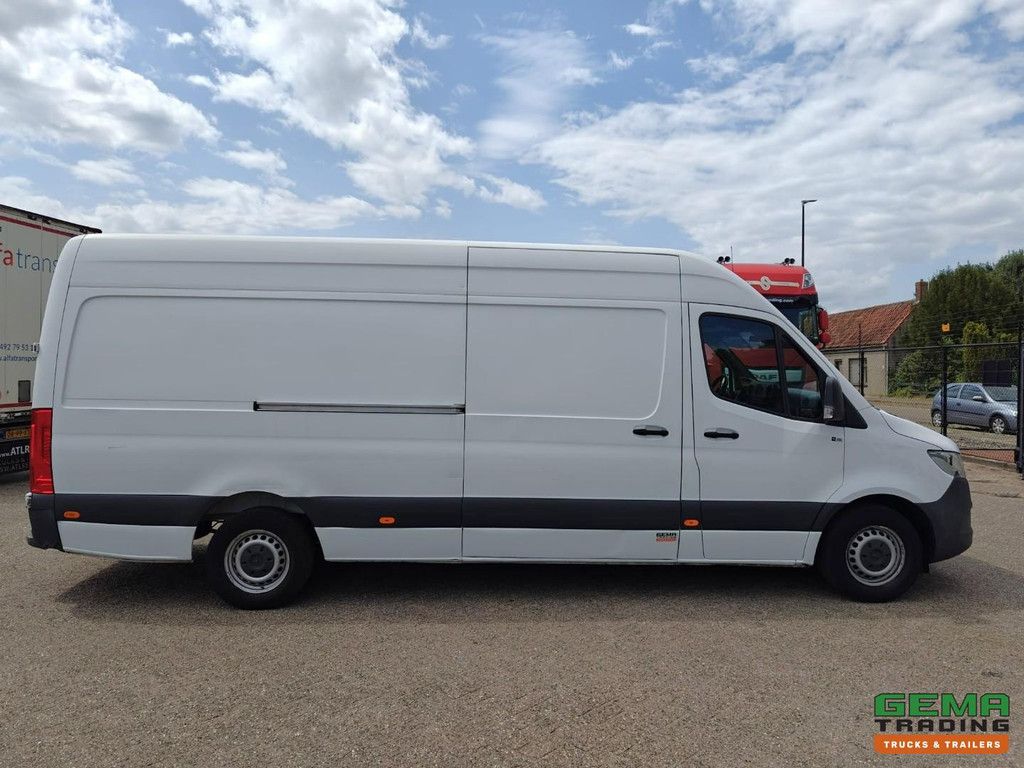Mercedes-Benz Sprinter 311 CDI L3H2 - Euro 6ZF - Automatic - Navigation - Camera - 06/2026 MOT