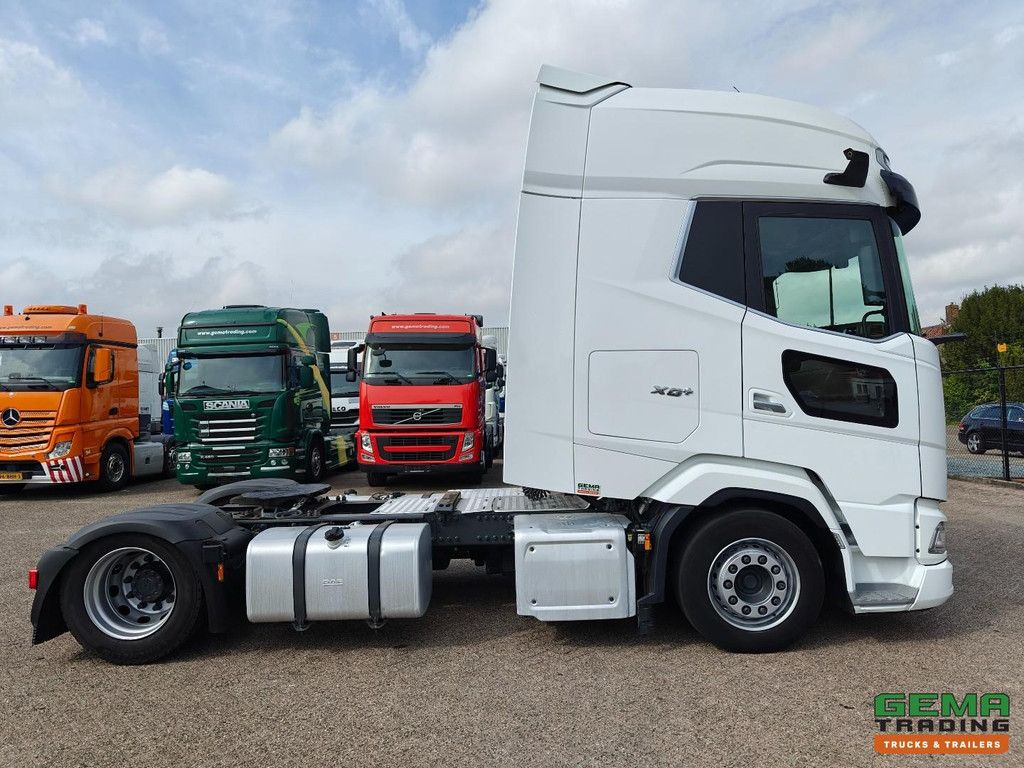 DAF XG+ 4x2 Euro6E – MEGA/Lowdeck – Retarder – Doppeltanks – MirrorCam – 306.000 km!