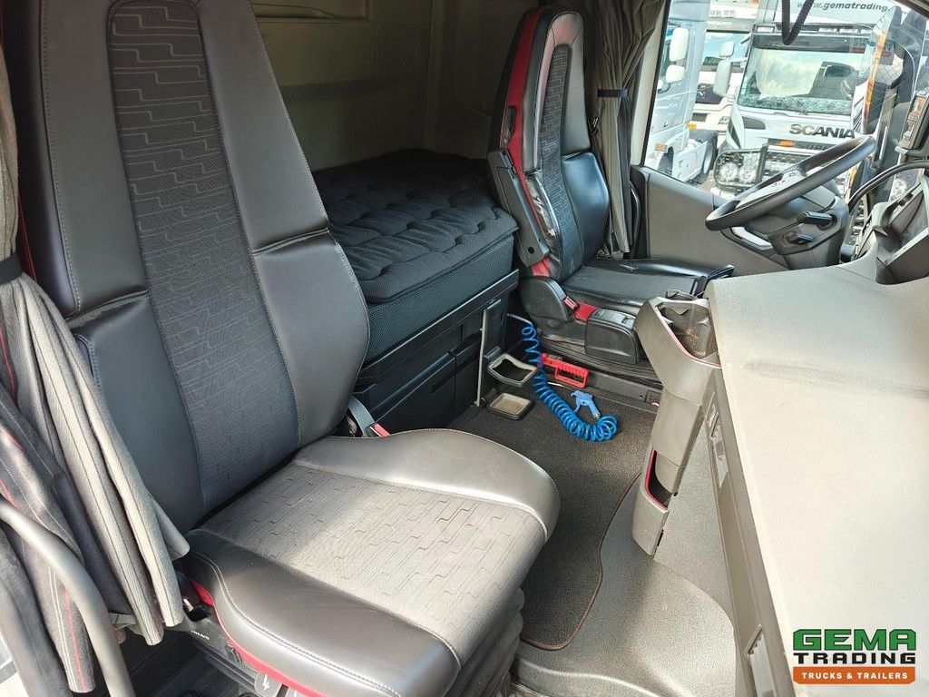 Volvo FH460 4x2 Globetrotter Euro6C - Hydraulics - Weighing System - Navigation - SMARTtachoV2