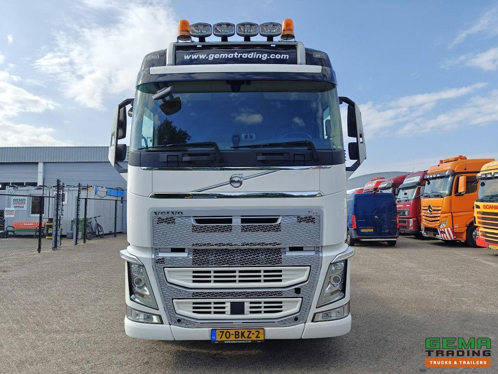 Volvo FH460 4x2 Globetrotter Euro6C - Hydraulics - Weighing System - Navigation - SMARTtachoV2