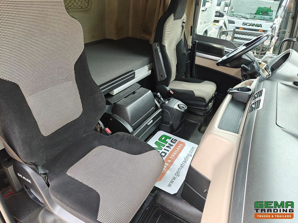 MAN TGX 18.460 4x2 XXL Euro6 - MEGA - Retarder - Doppeltanks - StandKlima - Navigation