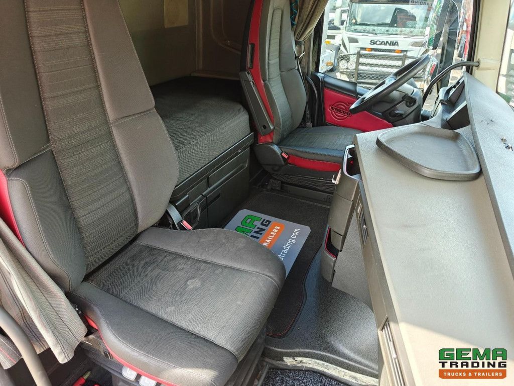 Volvo FH460 4x2 Globetrotter Euro 6 - Double Tanks - IparkCool - SMARTTacho V2