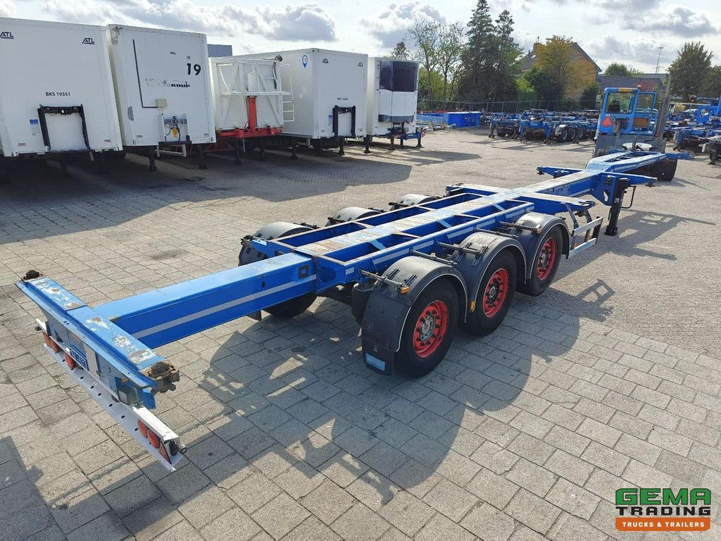 D-Tec FLEXITRAILER 3-Assen SAF - MULTI - Schijfremmen - LiftAs - Alle Aansluitingen - 4819KG - 04/2026 APK