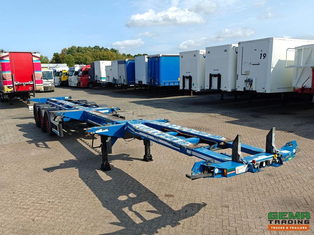 D-Tec FLEXITRAILER 3-Assen SAF - MULTI - Schijfremmen - LiftAs - Alle Aansluitingen - 4819KG - 04/2026 APK