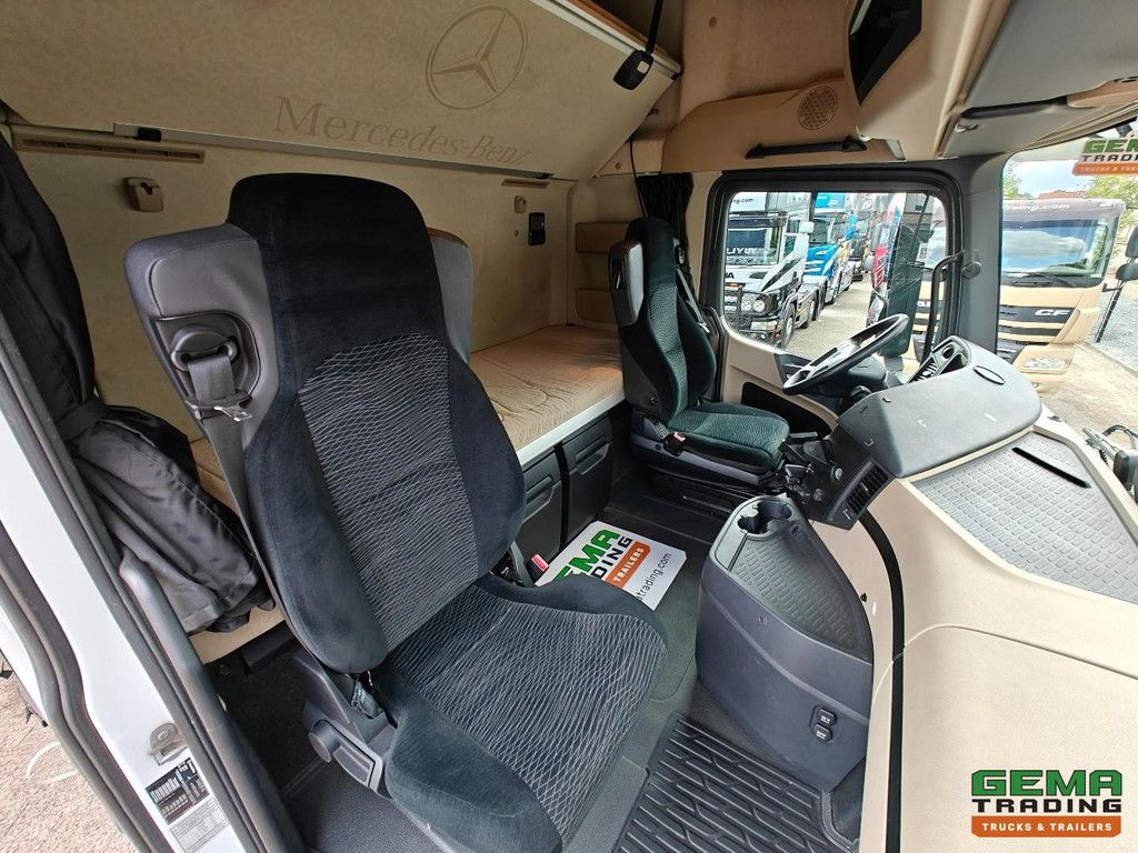 Mercedes-Benz Actros 2645 6x2 Gigaspace Euro6 + 3-axle trailer - 115m³ volume combination - double tanks - muffler connection - HH floor - SMARTTacho V2