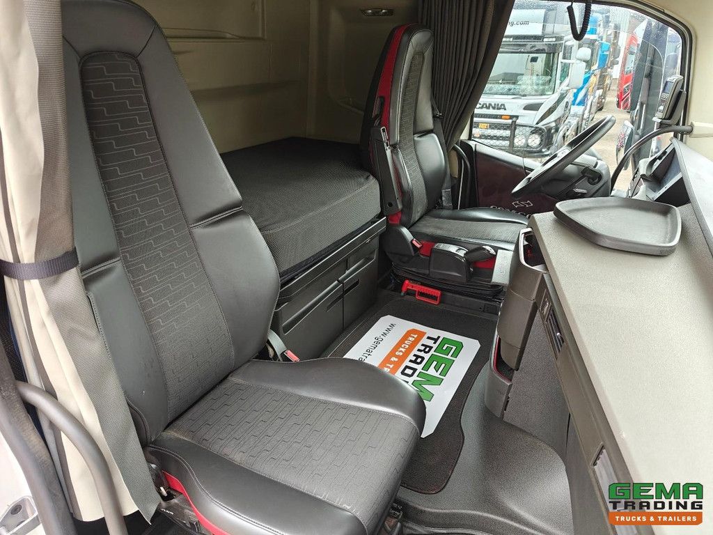 Volvo FH460 4x2 Globetrotter Euro 6C - Hydraulics - Weighing System - Navigation - SMARTtacho V2 - 04/2026 MOT