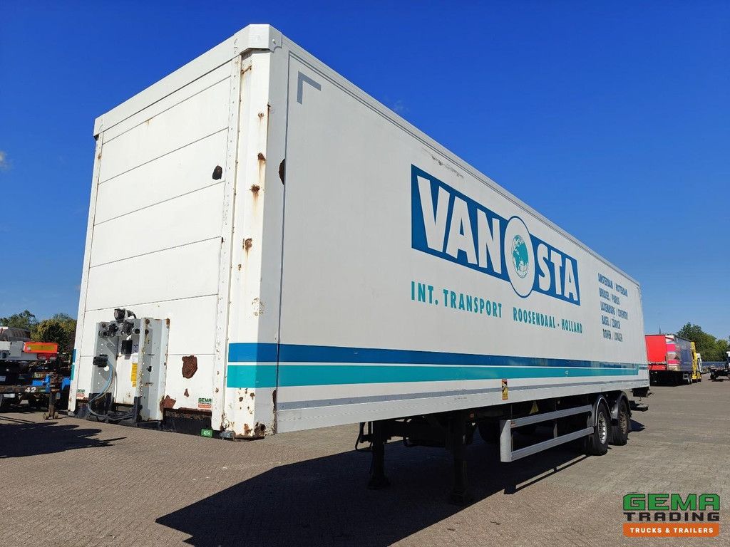 System Trailers GS PRS 18 2-axle SAF - Lift axle and steering axle - Disc brakes - Closed body - Tail lift 2000 kg