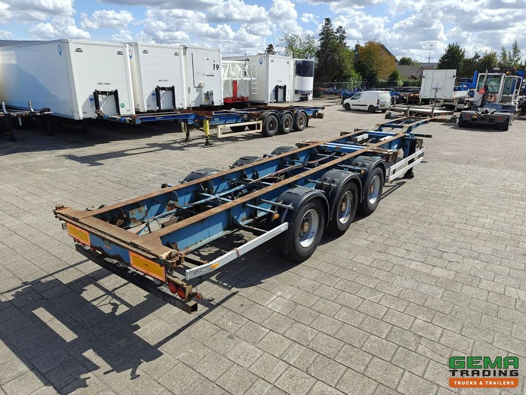 Pacton T3-007 3-Axle SAF - Drum Brakes - Lift Axle - Fixed - All Connections - 4700KG