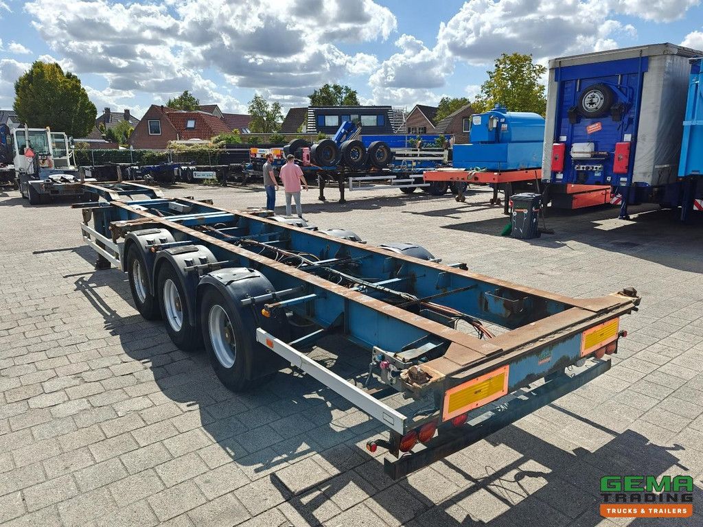 Pacton T3-007 3-Axle SAF - Drum Brakes - Lift Axle - Fixed - All Connections - 4700KG