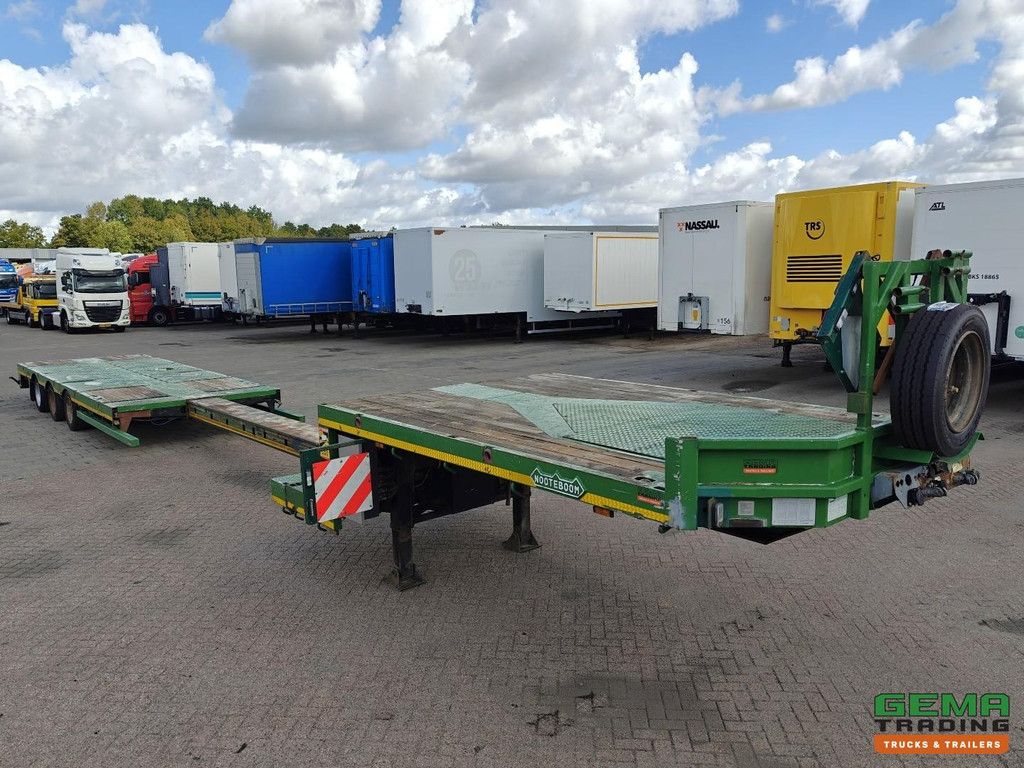 Nooteboom MCO-42-03V/L Semi-Low Loader 12.4m - 3 Axles Forced Steering - Remote Control - Extendable 5.8m - Stake Pots - Twistlocks - 07/2026 MOT