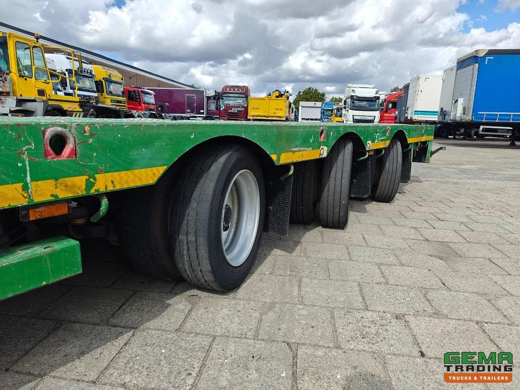 Nooteboom MCO-42-03V/L Semi-Low Loader 12.4m - 3 Axles Forced Steering - Remote Control - Extendable 5.8m - Stake Pots - Twistlocks - 07/2026 MOT