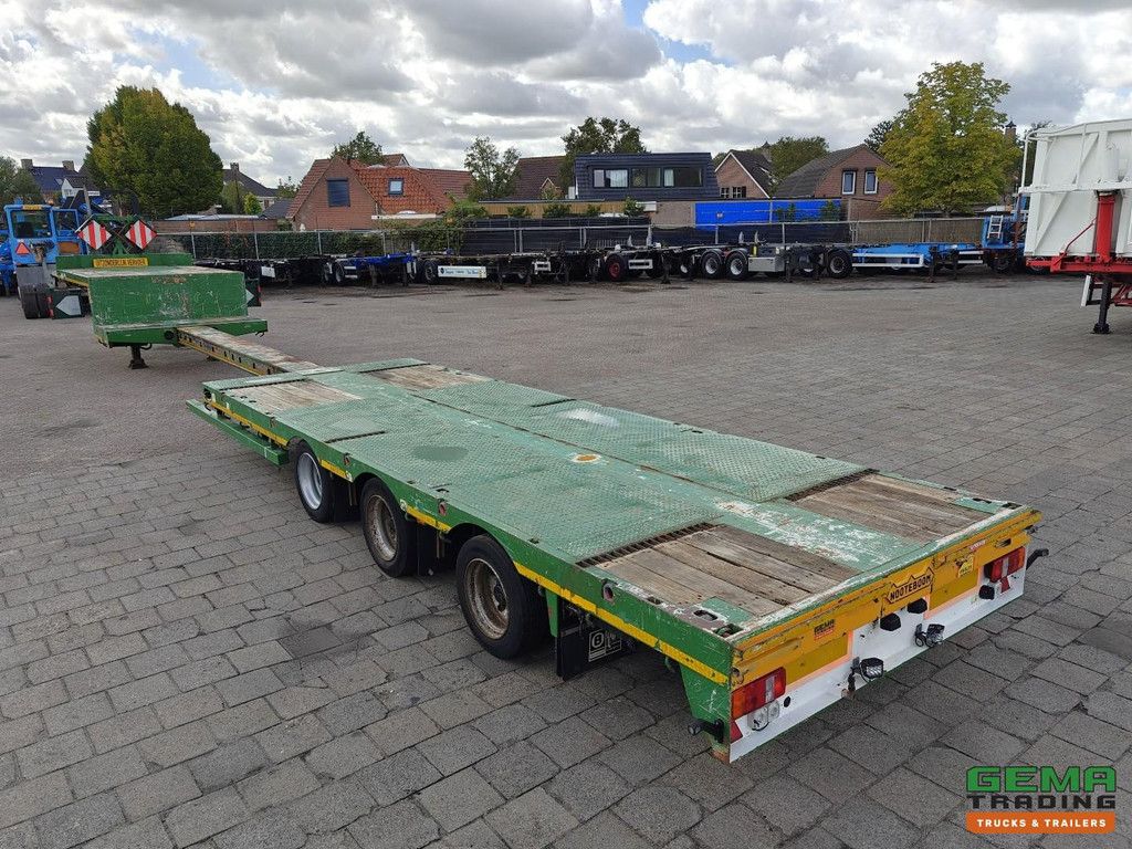 Nooteboom MCO-42-03V/L Semi-Low Loader 12.4m - 3 Axles Forced Steering - Remote Control - Extendable 5.8m - Stake Pots - Twistlocks - 07/2026 MOT