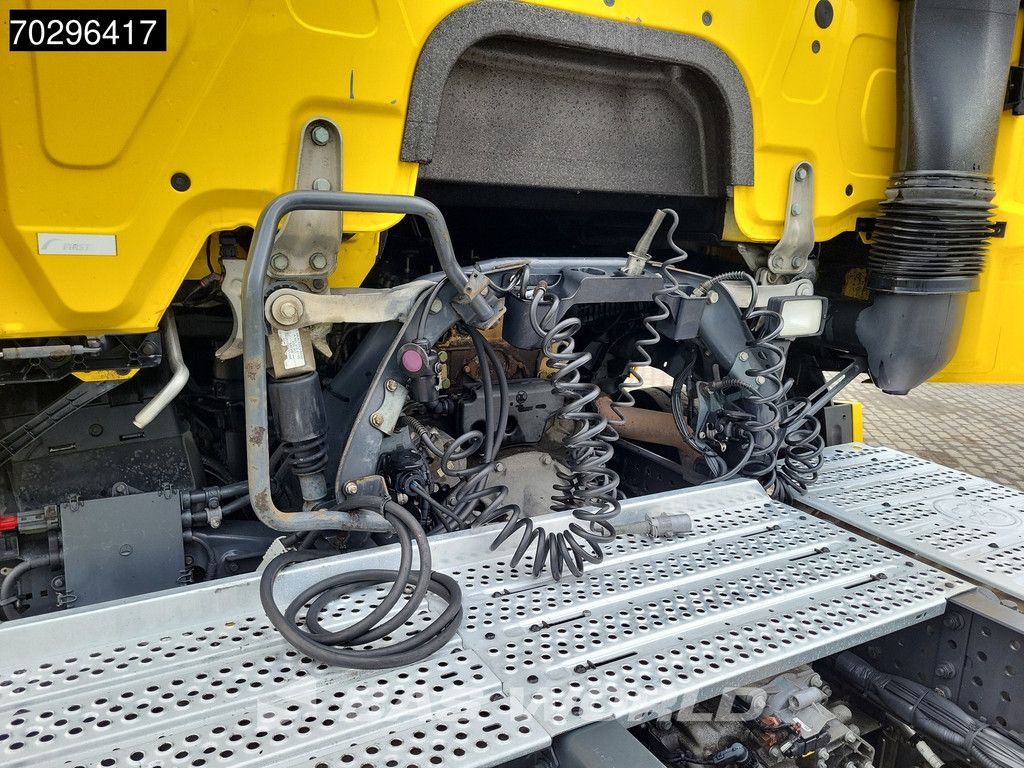 Mercedes Actros 1843 4X2 StreamSpace