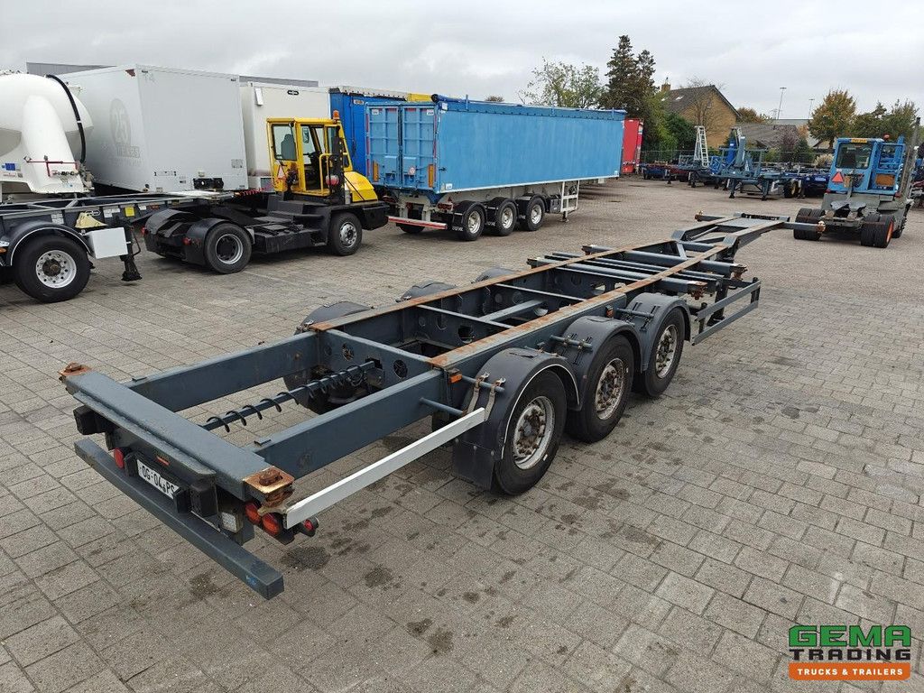 Schmitz SCF 24 G 3-Assen MB - LiftAs - Schijfremmen - Vast Chassis - 2x20FT 1x30FT 40FT aansluiting