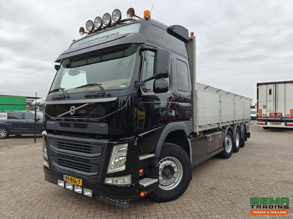 Volvo FM500 8x2/6 Globetrotter Euro6B – Offene Ladefläche 7,3 m – HH-Boden – Aluminium-Seitenwände – Lenk-/Liftachsen