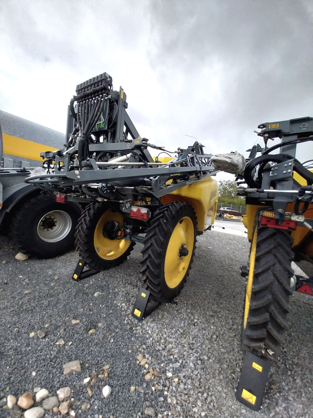 CAFFINI Getrokken veldspuit T-ONE 4227 HBL