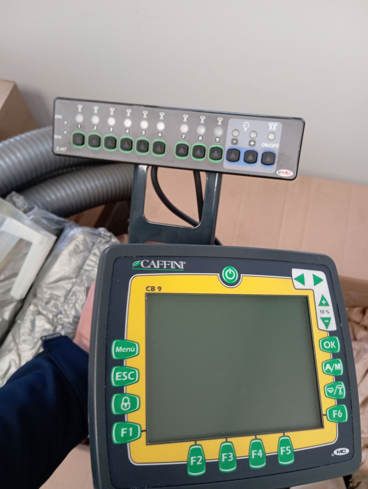 CAFFINI Getrokken veldspuit T-ONE 4227 HBL