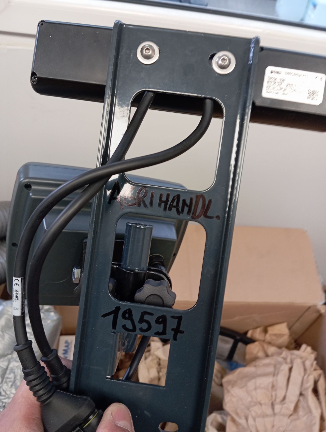 CAFFINI Getrokken veldspuit T-ONE 4227 HBL