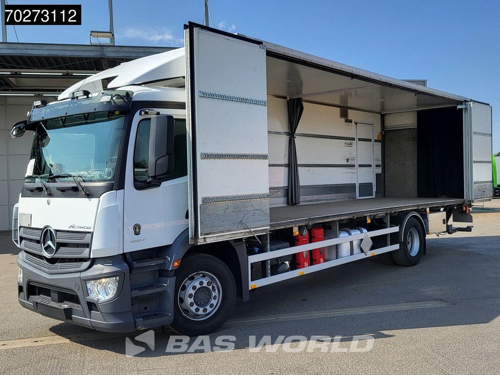Mercedes Actros 1827 4X2 2.000kg Ladebordwand Automatic Xenon ClassicSpace Euro 6