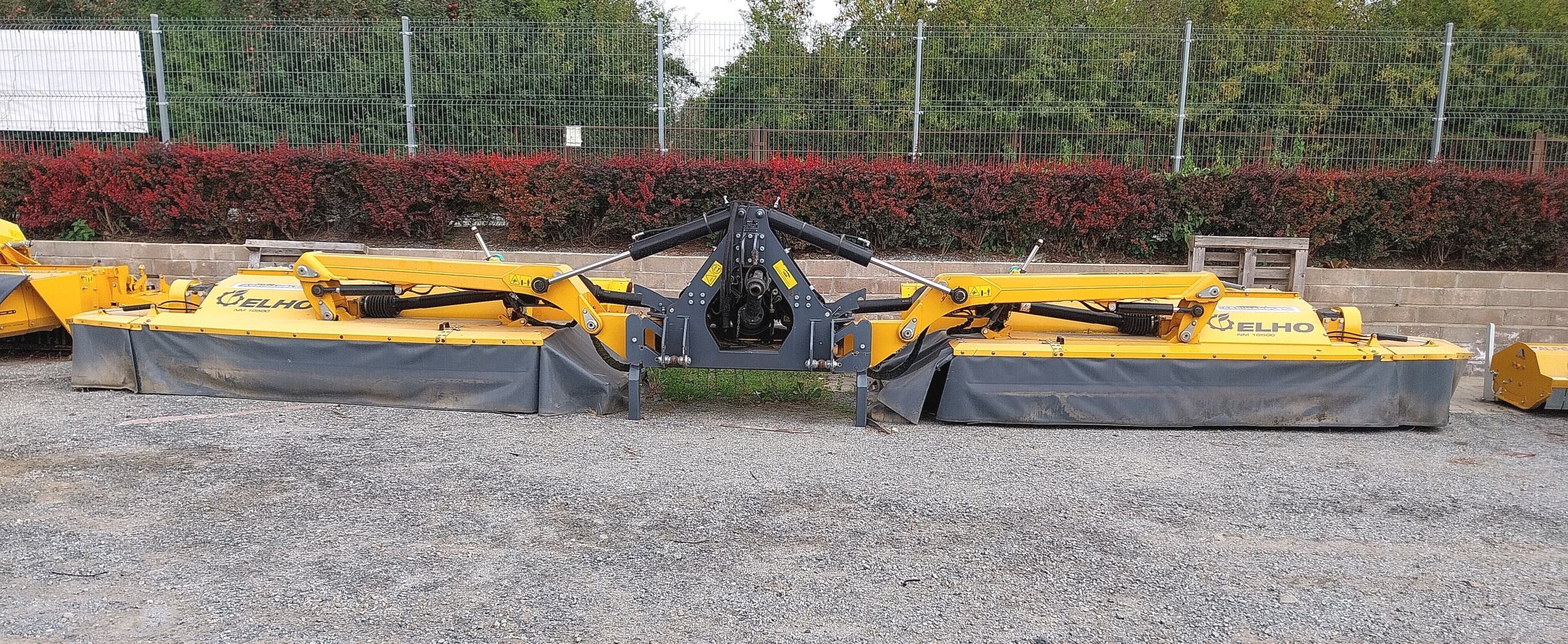 ELHO Arrow NM 10500 SF Maaier met kneuzer