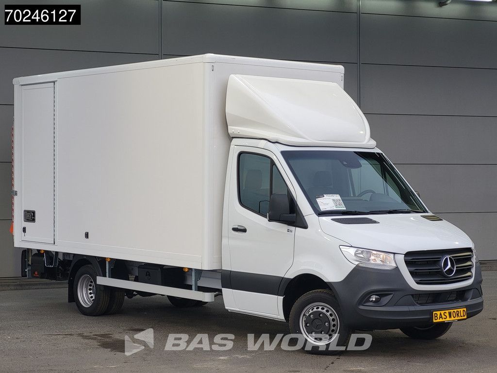 Mercedes Sprinter 515 CDI Automaat 1000kg Laadklep Zijdeur Dubbellucht Bakwagen MBUX Airco Cruise CarPlay D'Hollandia Euro6 Koffer Meubelbak 21m3 A/C Cruise control