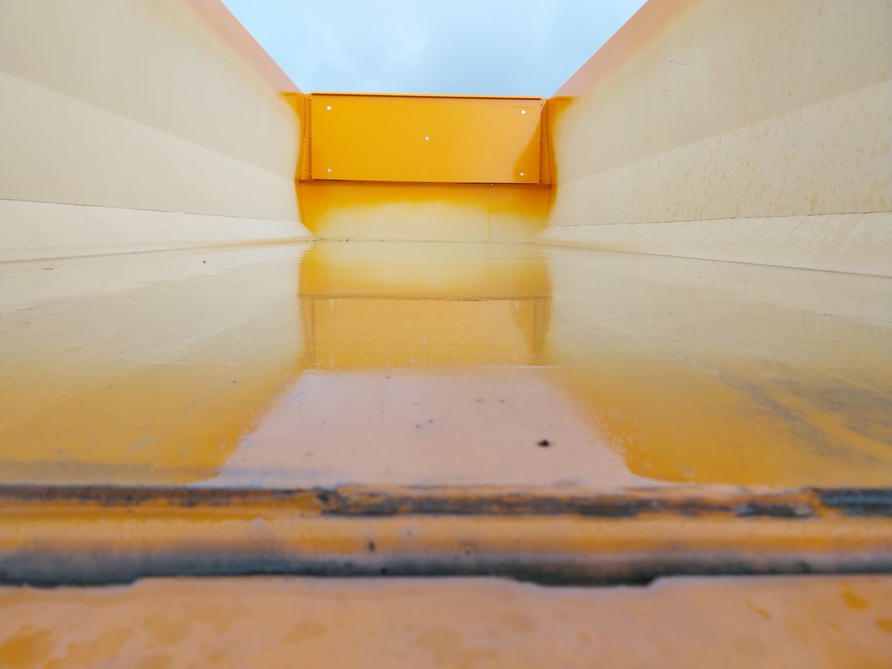 Jan Veenhuis Landbouwkipwagen JVK 16.000