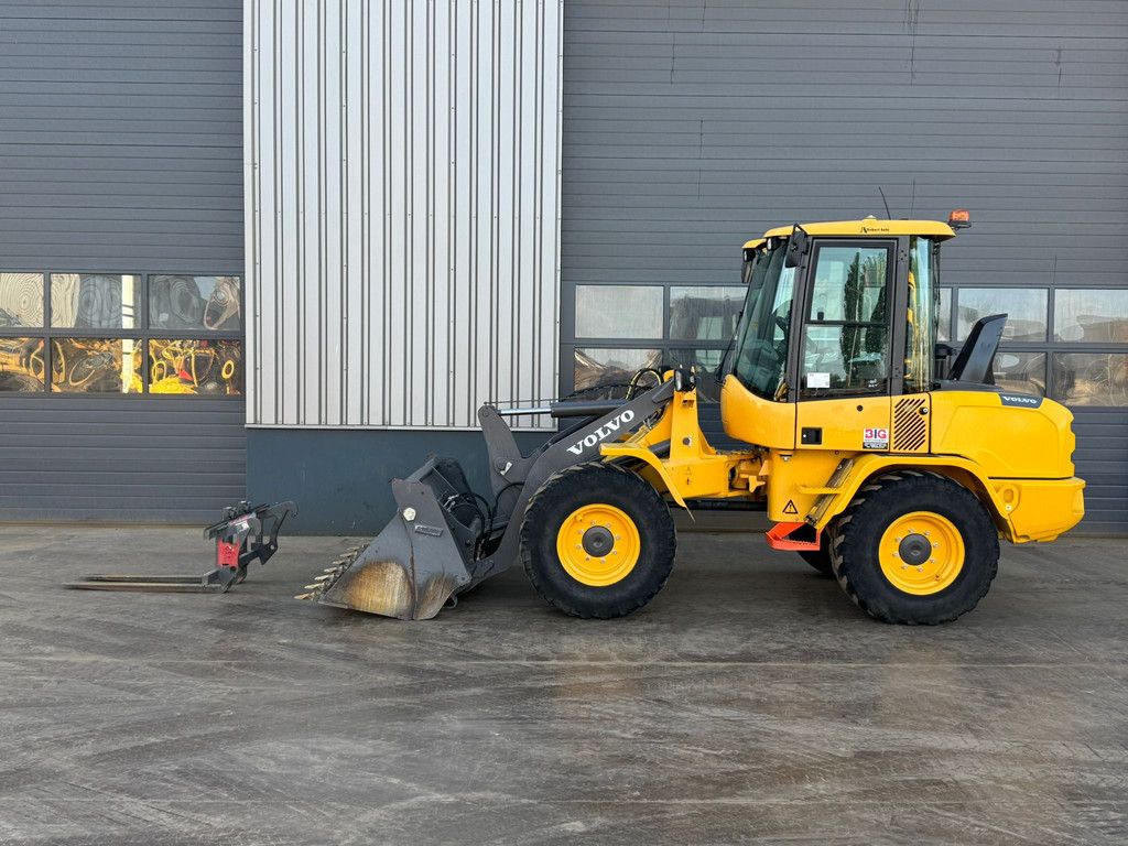 Volvo L30G