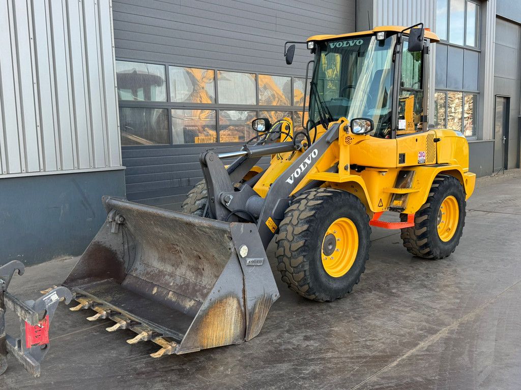Volvo L30G