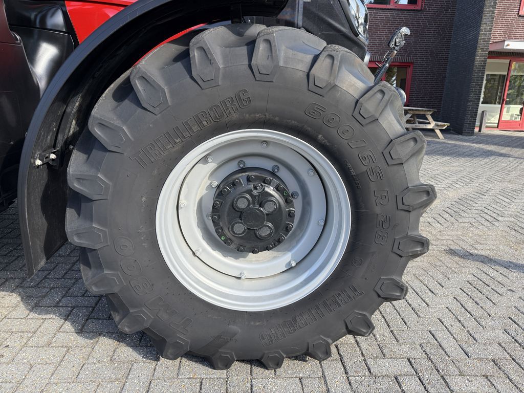 Case IH Puma 240 CVX Stage V AFS Connect