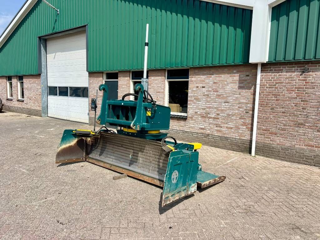 AP Leveller L3D 2850 TT