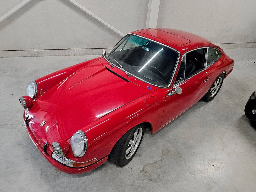 Porsche 911 (Margin)