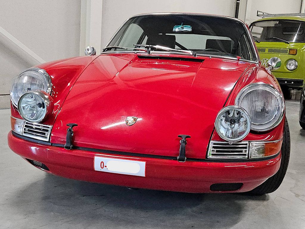 Porsche 911 (Margin)