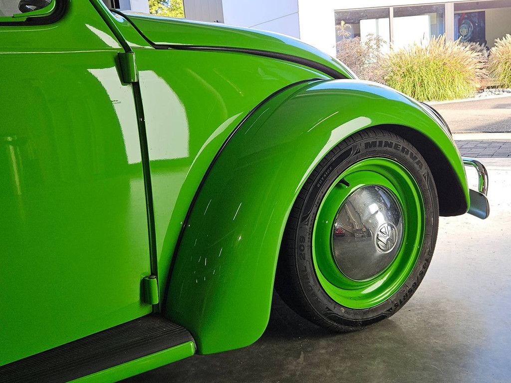 Volkswagen Beetle 1200 (Margin)