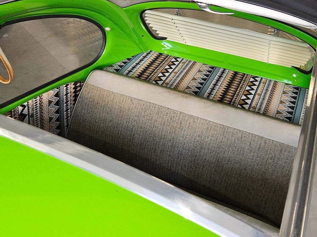 Volkswagen Beetle 1200 (Margin)
