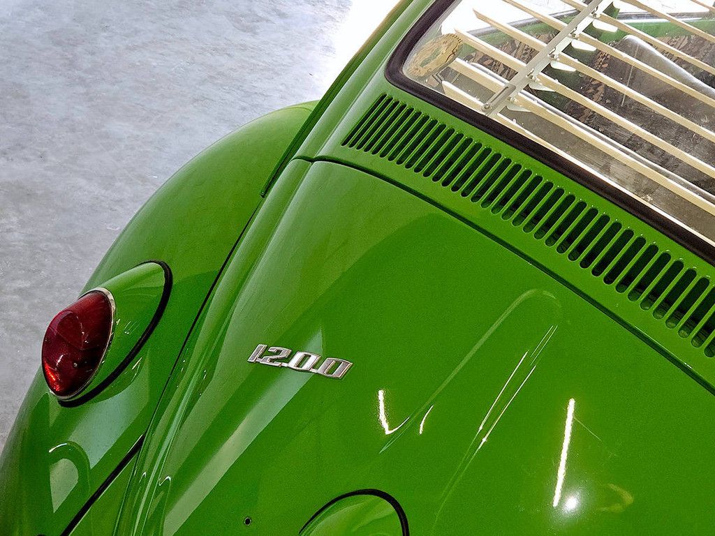 Volkswagen Beetle 1200 (Margin)