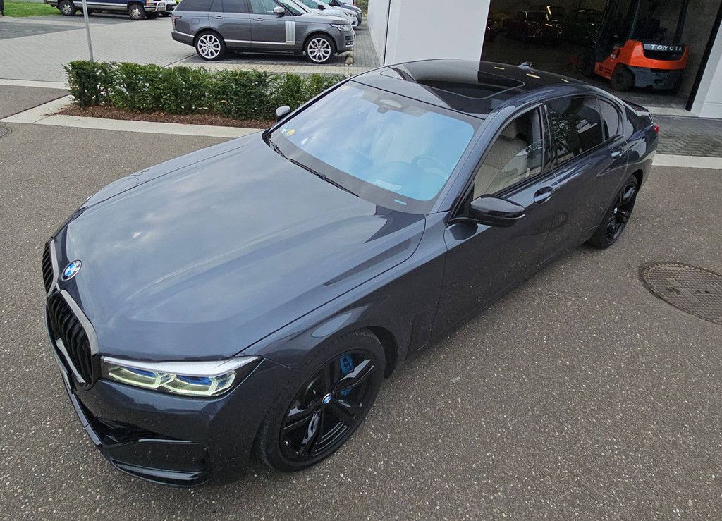BMW 750 Ld xDrive (Margin)