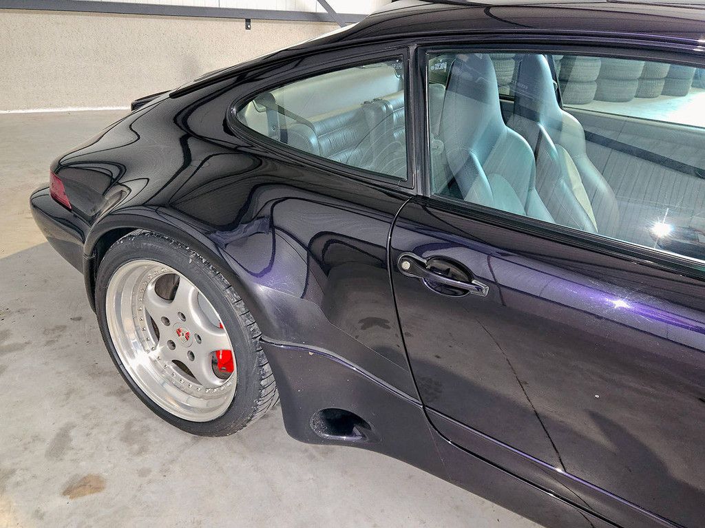 Porsche 911 (964) Carrera 4 Coupe '30 Jahre' (Marge)