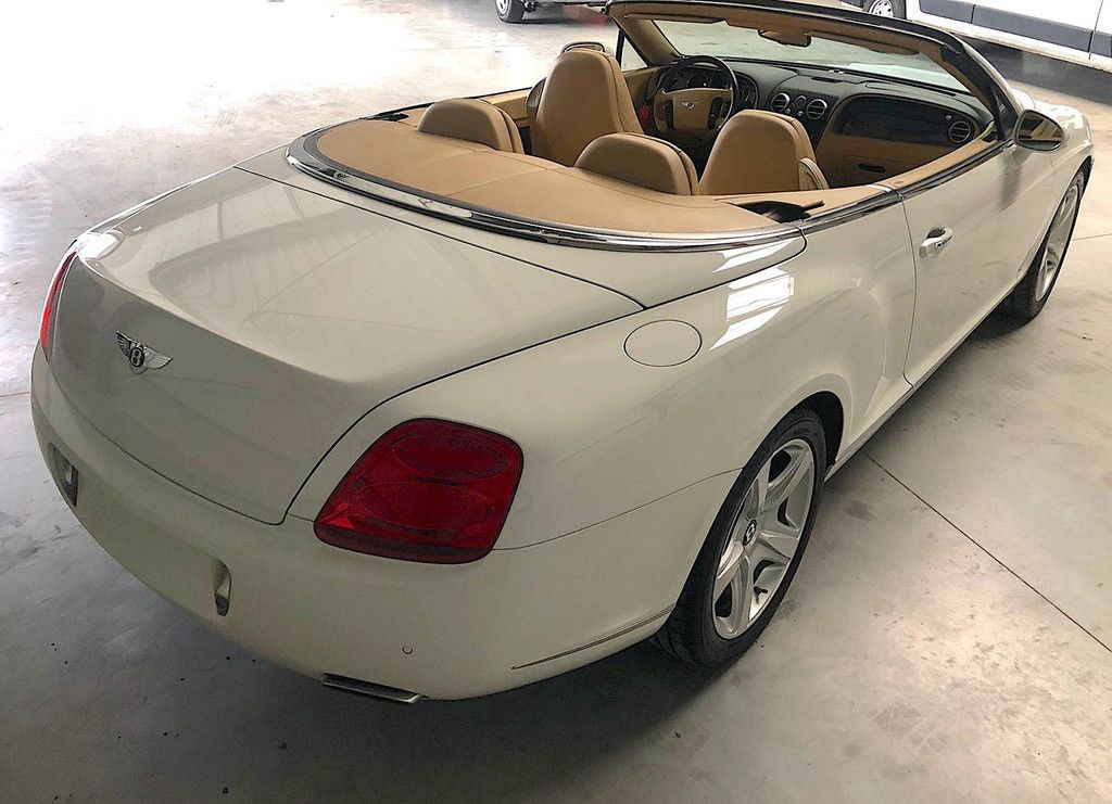 Bentley Continental GTC