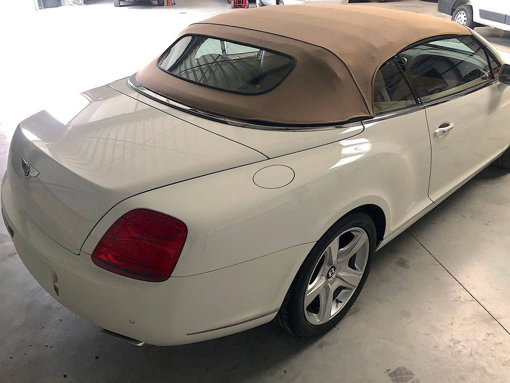 Bentley Continental GTC