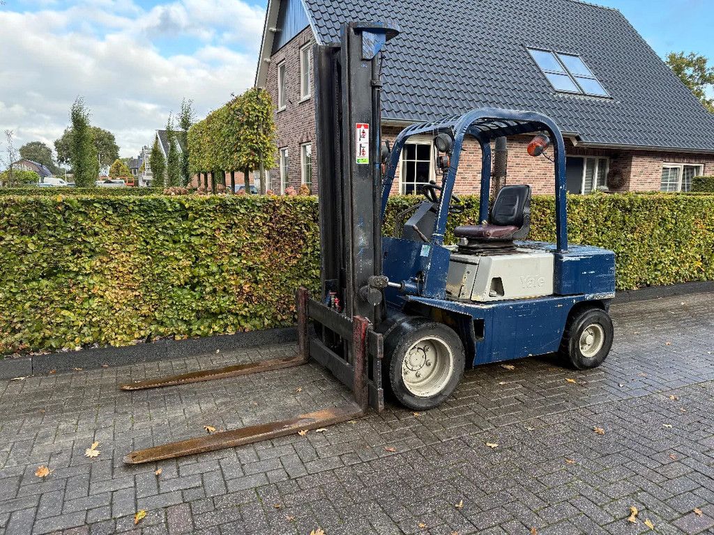 Yale diesel heftruck gpd 30 d