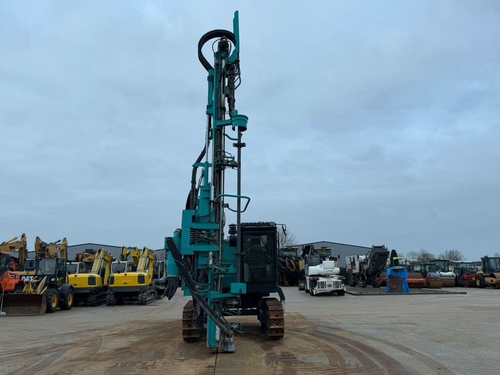 Sunward SWDH102S (Sandvik DX800 / Furukawa HCR L90-E5)