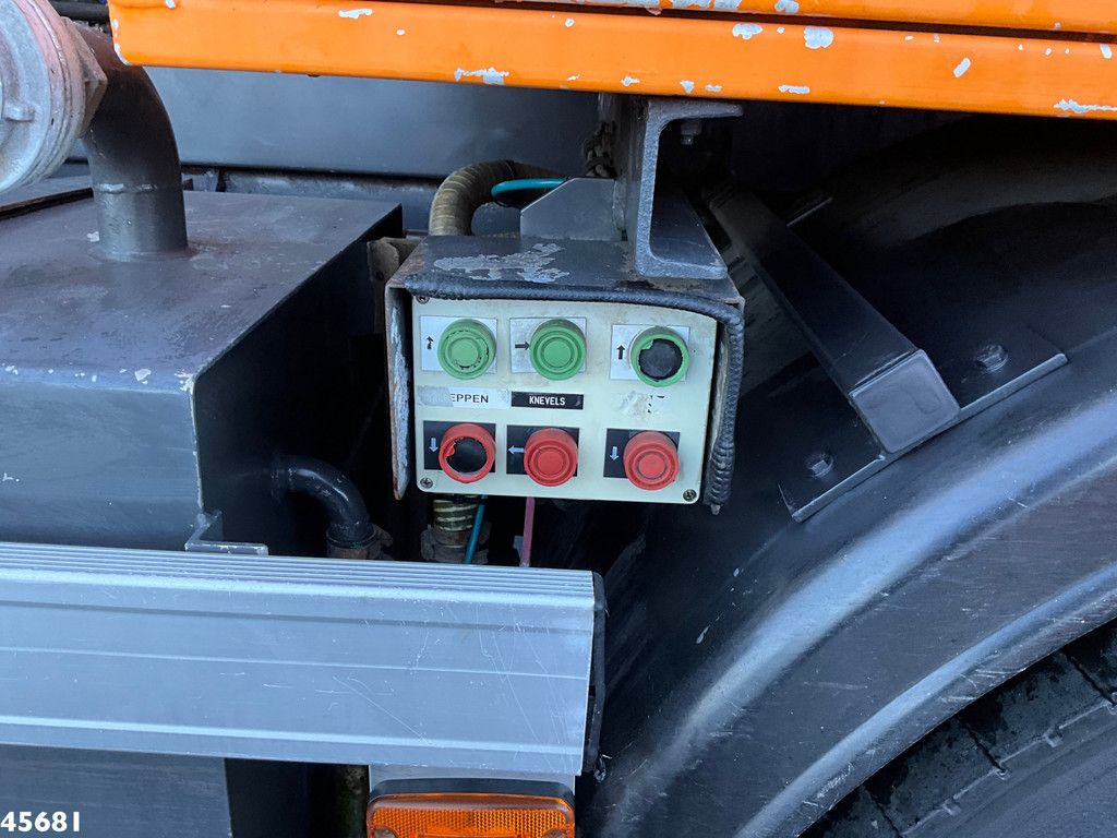 DAF FA 75 CF 250 Ravo kolkenzuiger