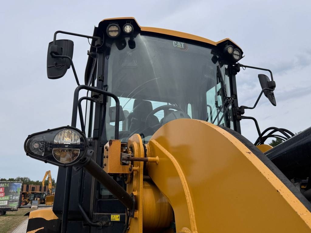 CAT 938M - 13.320 hours - 2020