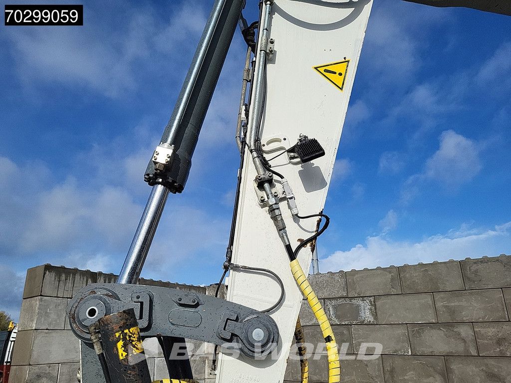 Liebherr R924 WLC