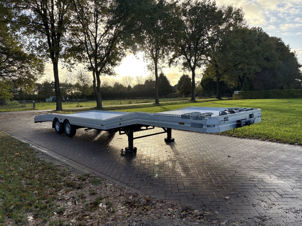 Be oplegger 5 TON ambulance auto transporter luchtgeremd