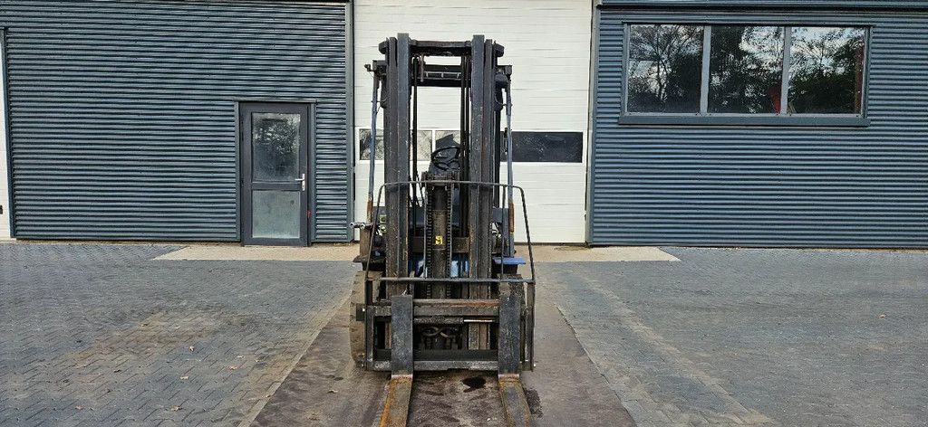 Halla HDF 25 heftruck